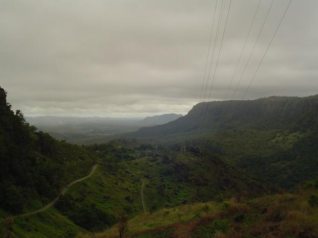 Port Moresby w oddali...